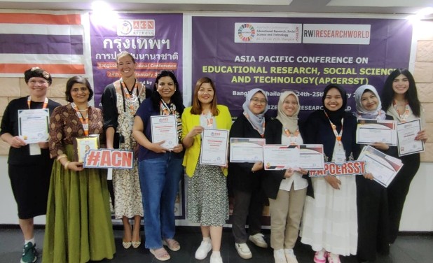Group photo of conference attendees